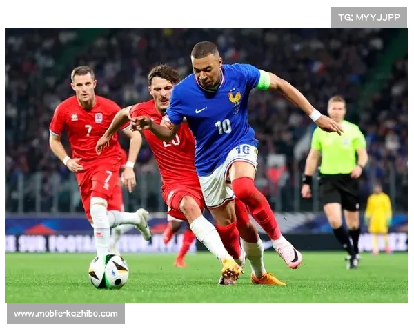 法国足球年轻球员纷纷赴海外，豪门青睐现象愈加明显